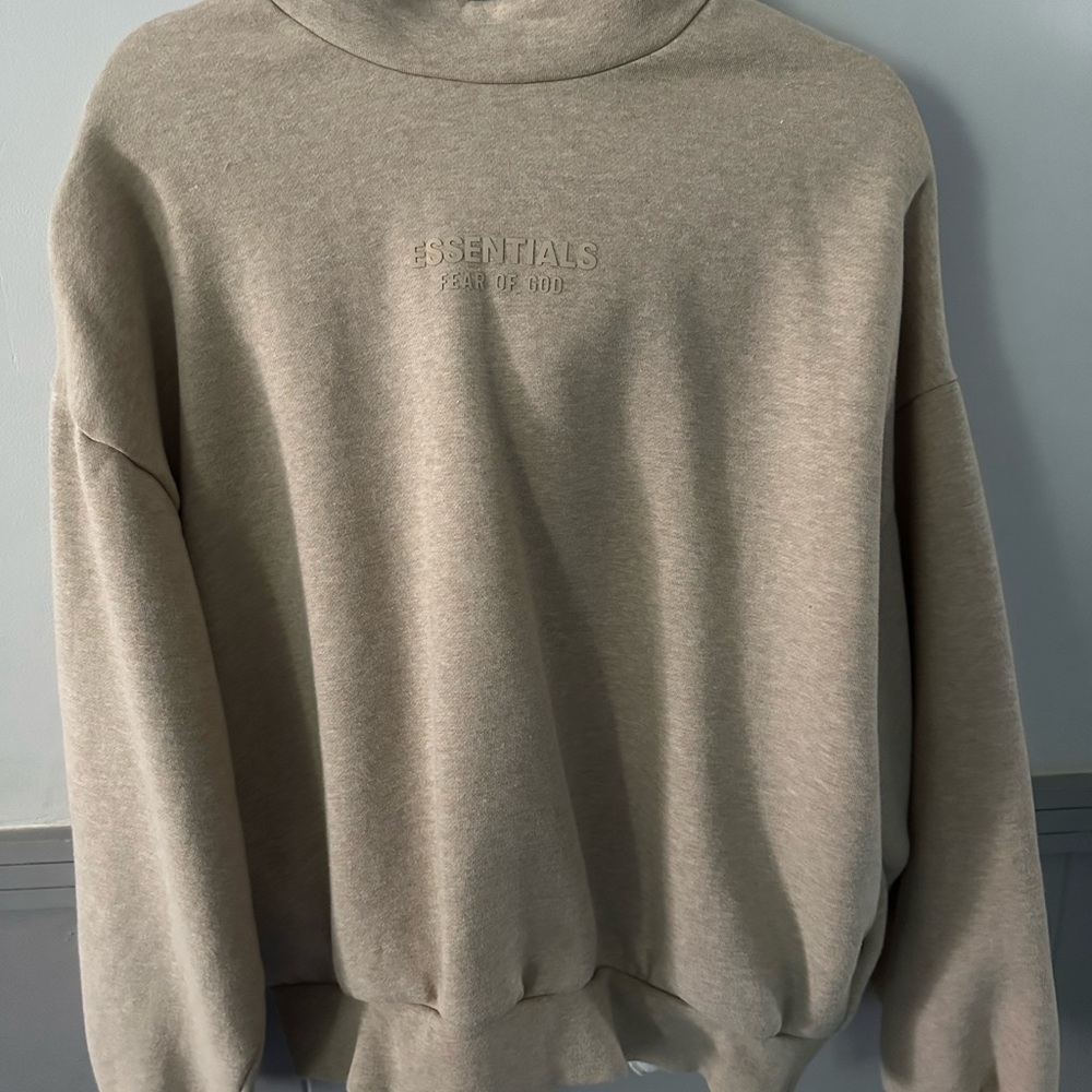 Essentials Sweatshirt - image 7